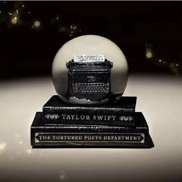 NWT Taylor Swift TTPD Tortured Poets Department Typewriter Snowglobe - Picture 5 of 5